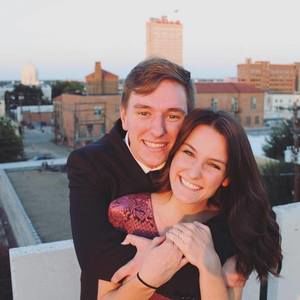 Meet your Posher, Jaclyn